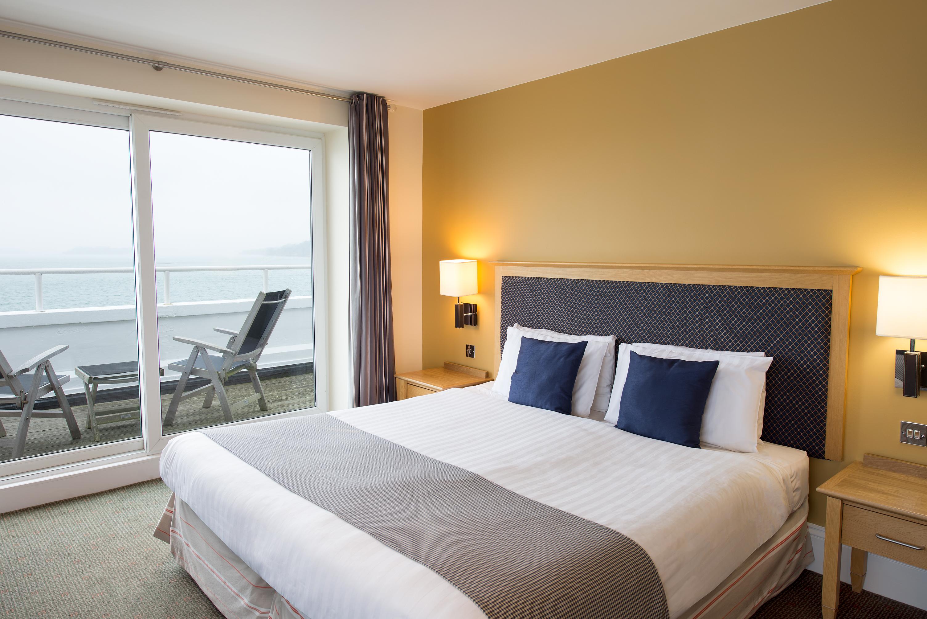 Haven Hotel Пул Екстериор снимка