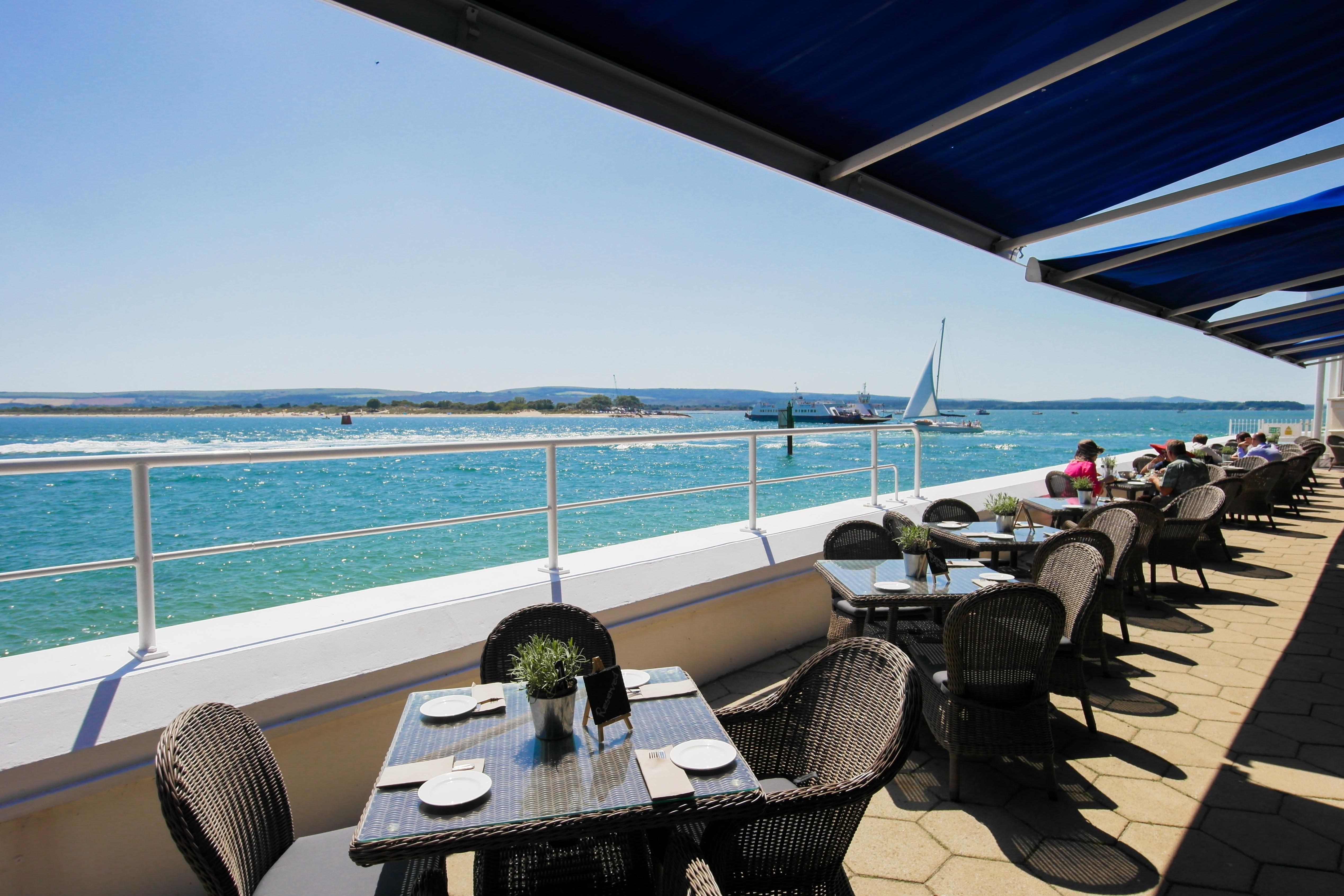 Haven Hotel Пул Екстериор снимка