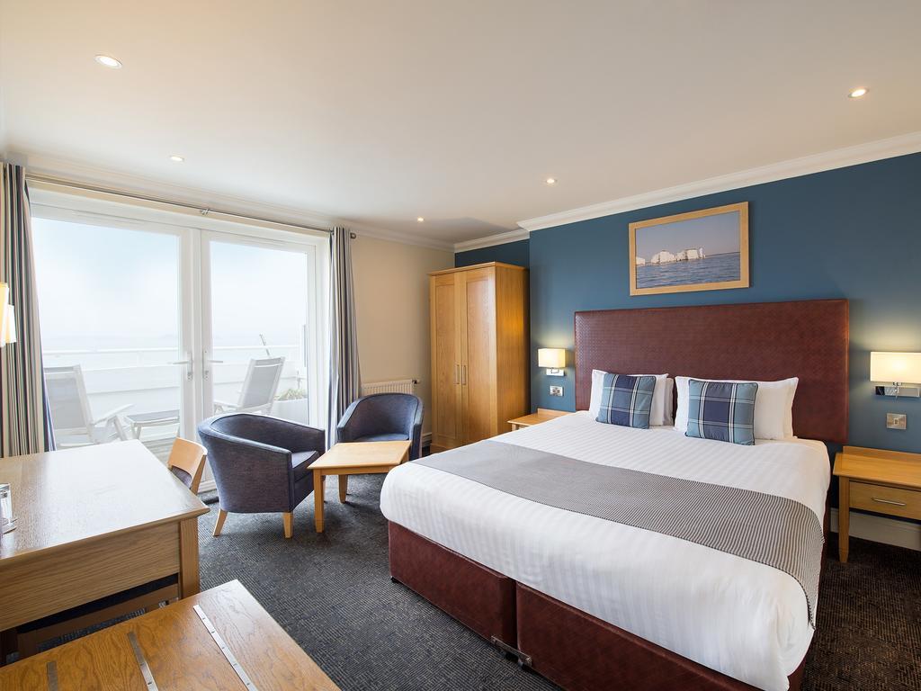 Haven Hotel Пул Екстериор снимка