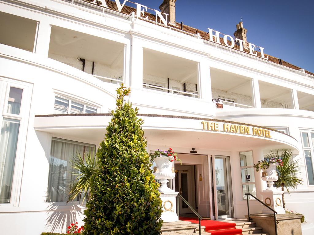 Haven Hotel Пул Екстериор снимка